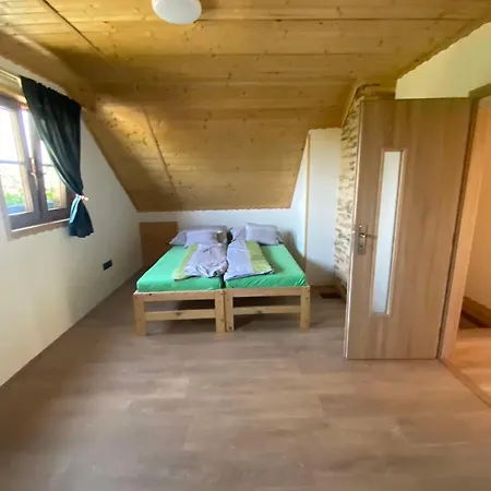 Drevenica Line Apartment *